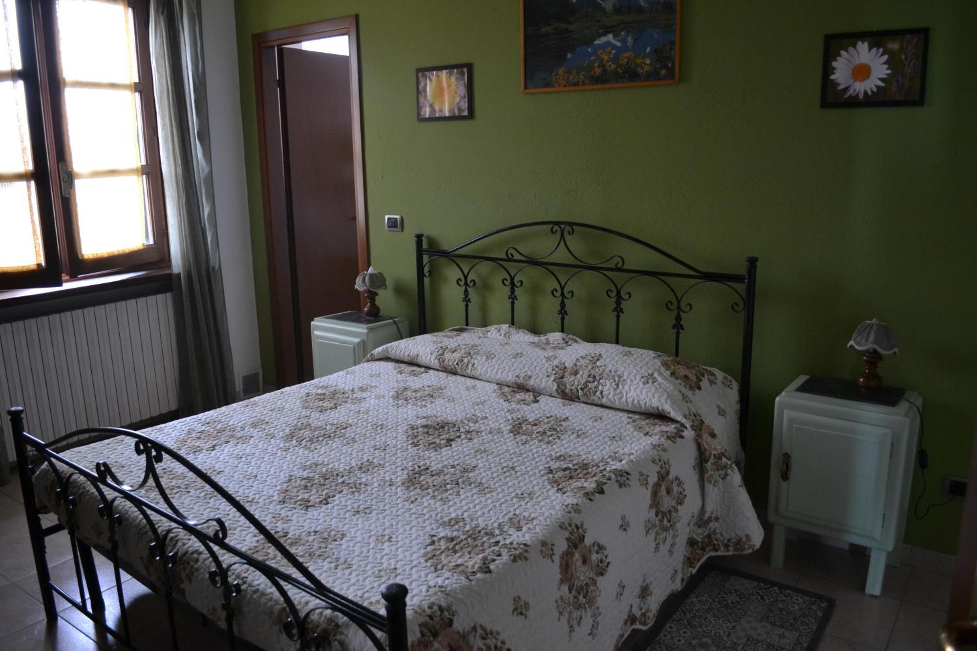 Agriturismo San Martino Castiglione Tinella Exteriér fotografie