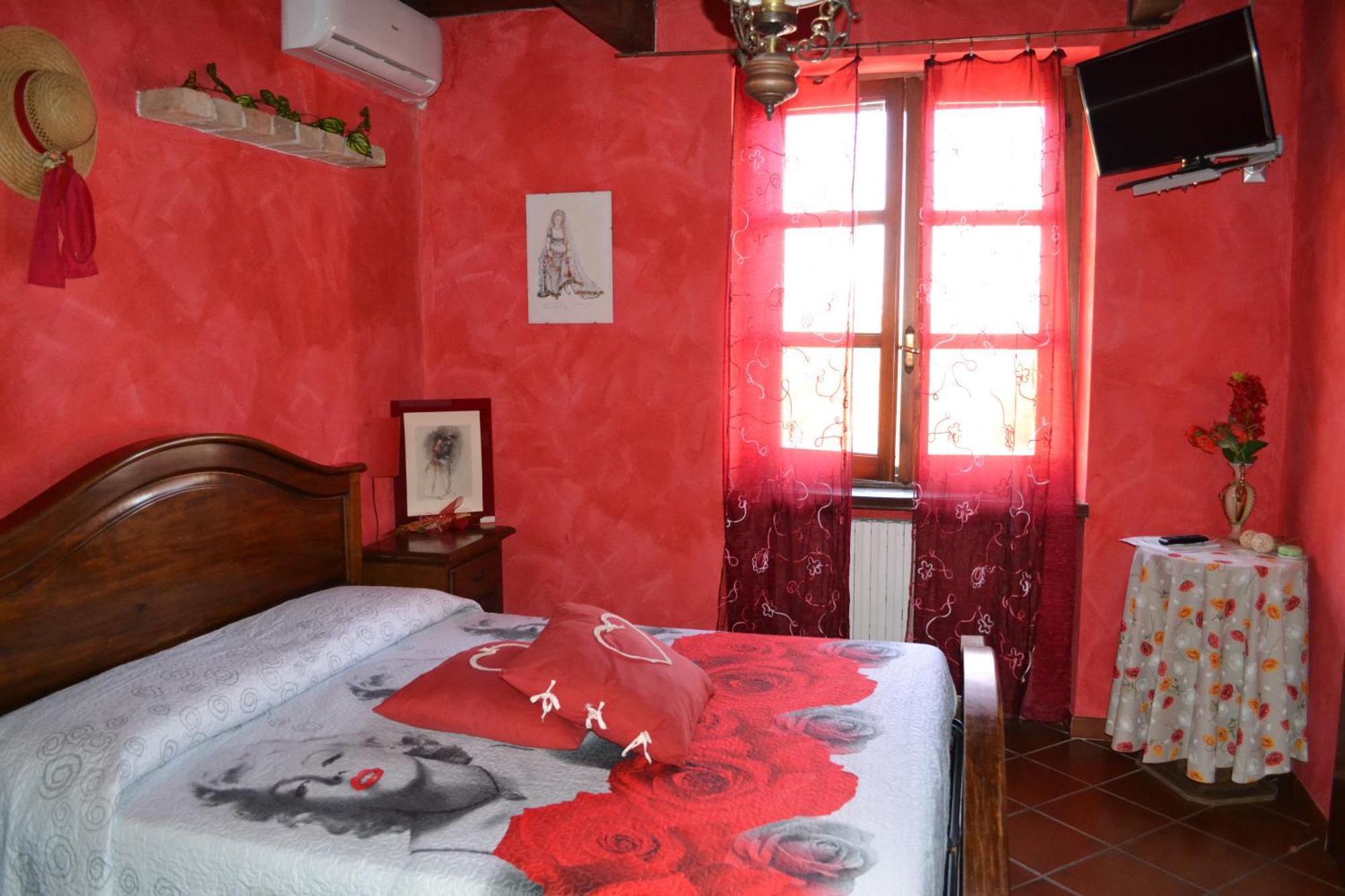 Agriturismo San Martino Castiglione Tinella Exteriér fotografie