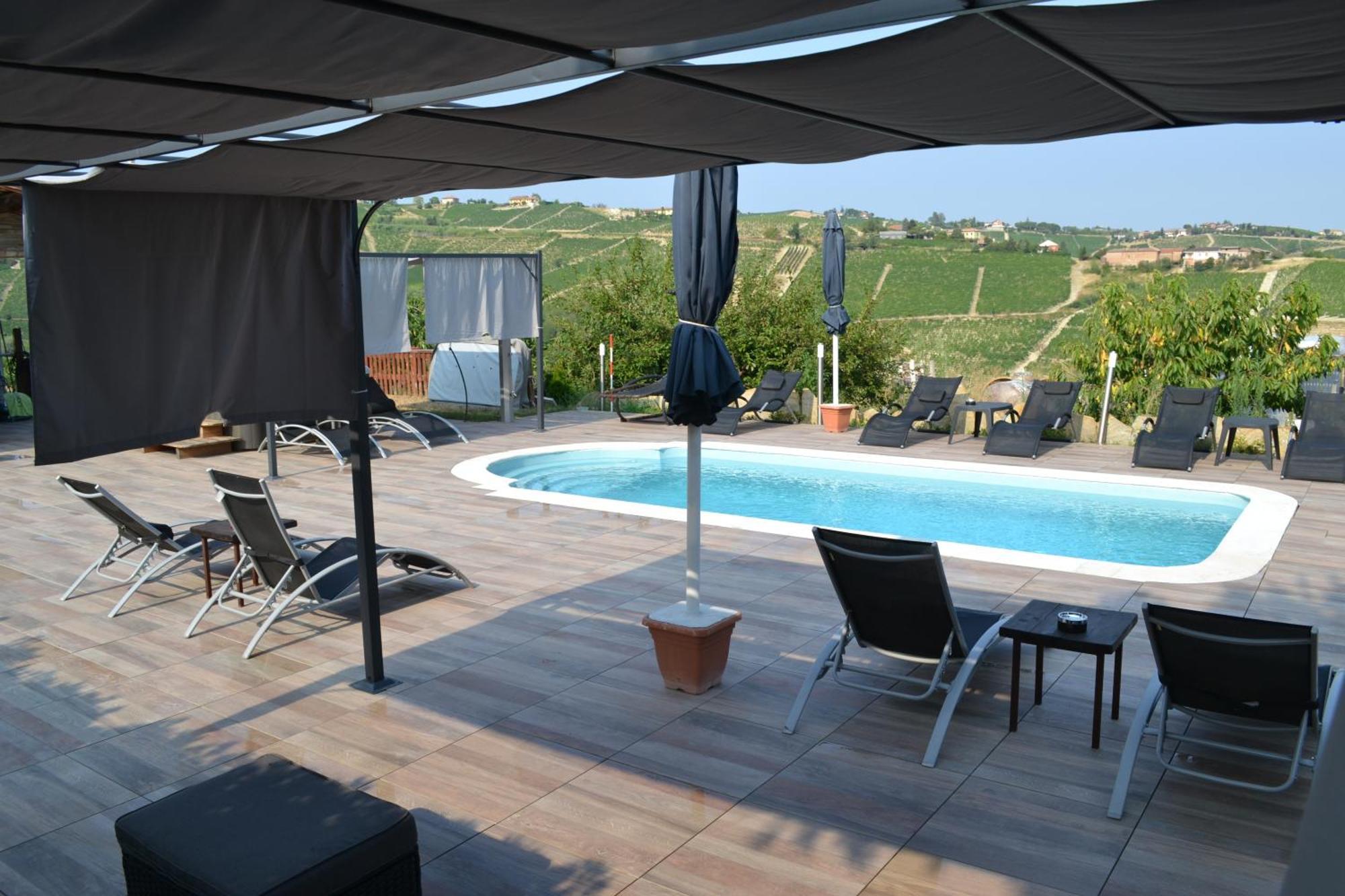 Agriturismo San Martino Castiglione Tinella Exteriér fotografie